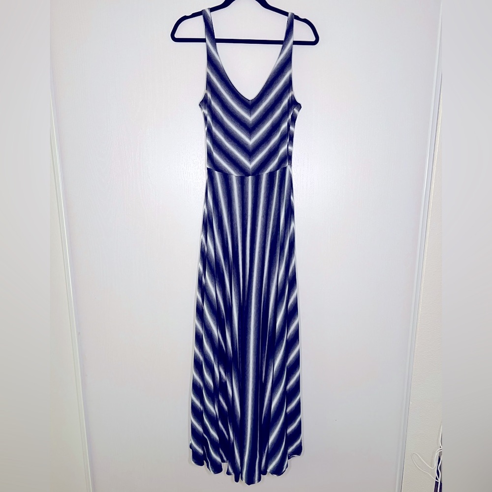 Anthropologie Puella Tasmin maxi dress size M